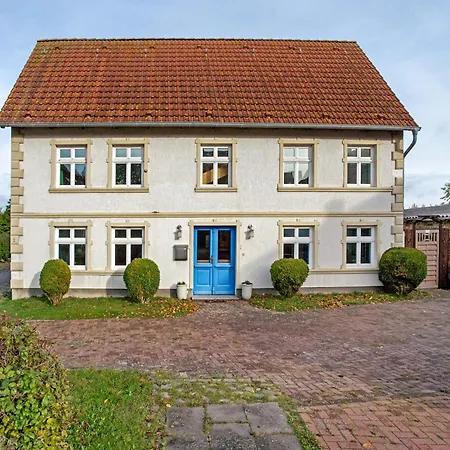 Baeckerhus - 2 Wiek auf Rügen